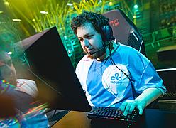 Cloud9’s Leaf Dominates VCT Americas Week 5 with Impressive Performance Against Sentinels